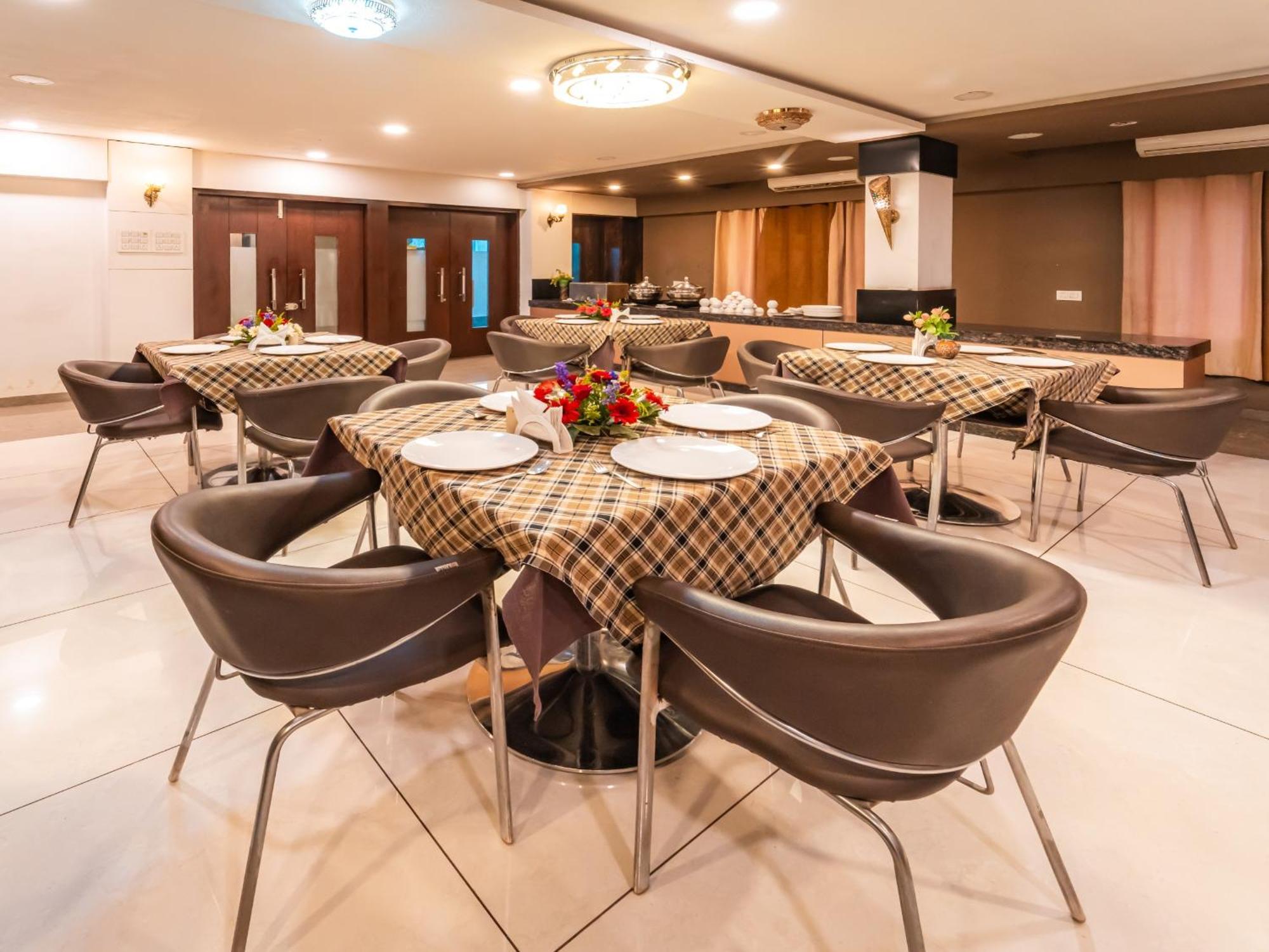 Signature Planet Hotel 3*